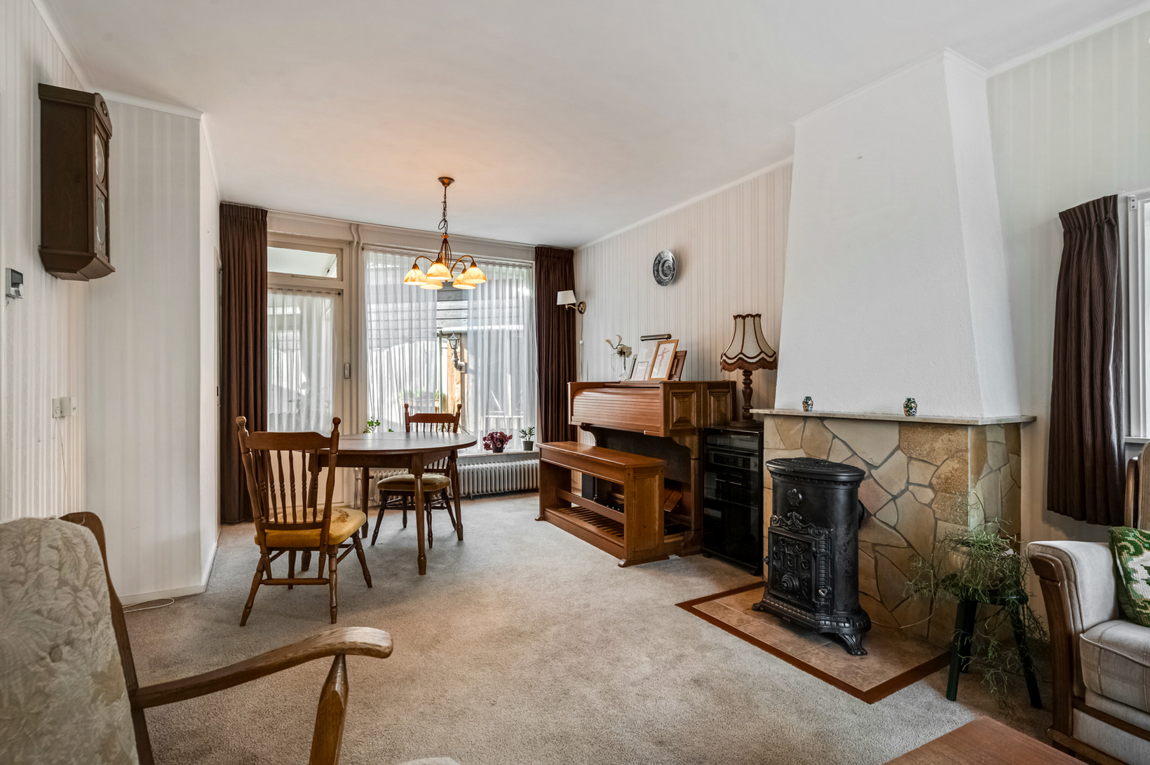 Hoekwoning te koop: Ieplaan 12, Lunteren