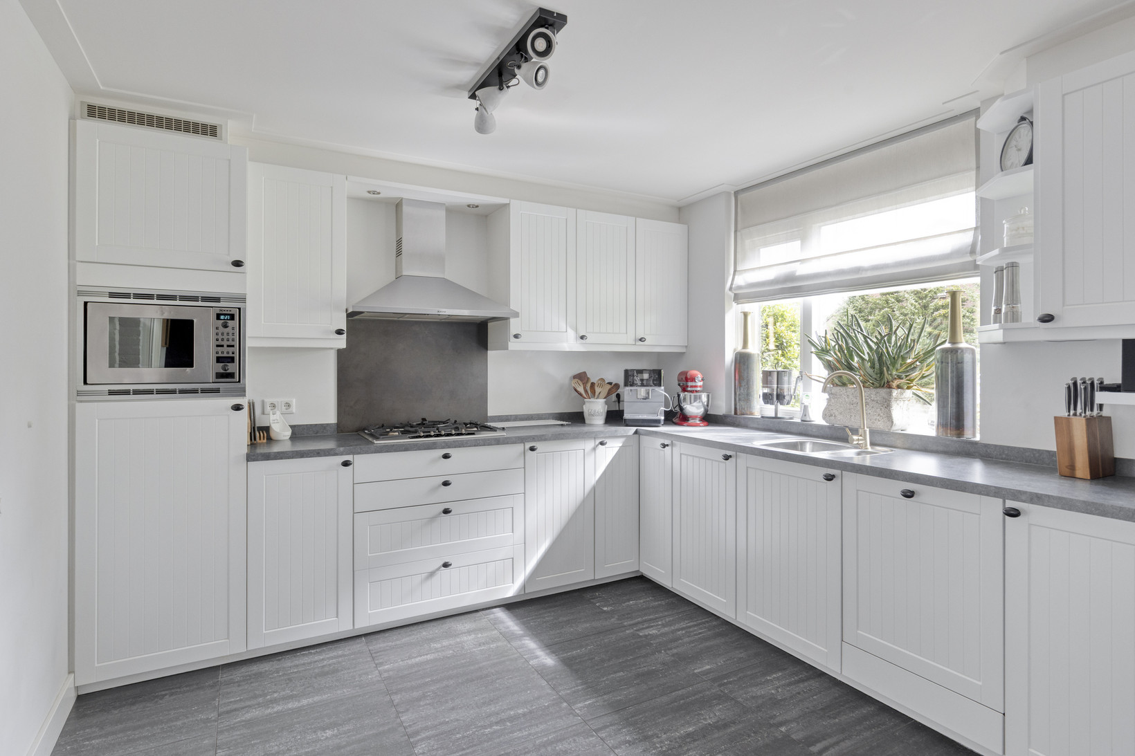 Hoekwoning te koop: Hindelaan 12, Lunteren