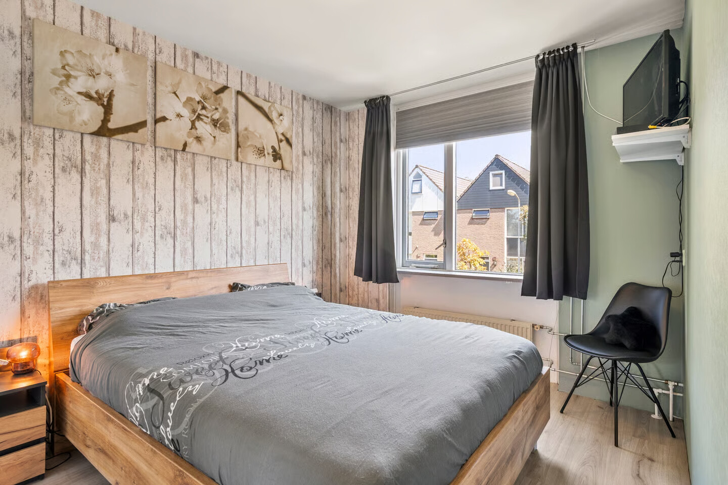 Tussenwoning te koop: Hindelaan 76, Lunteren