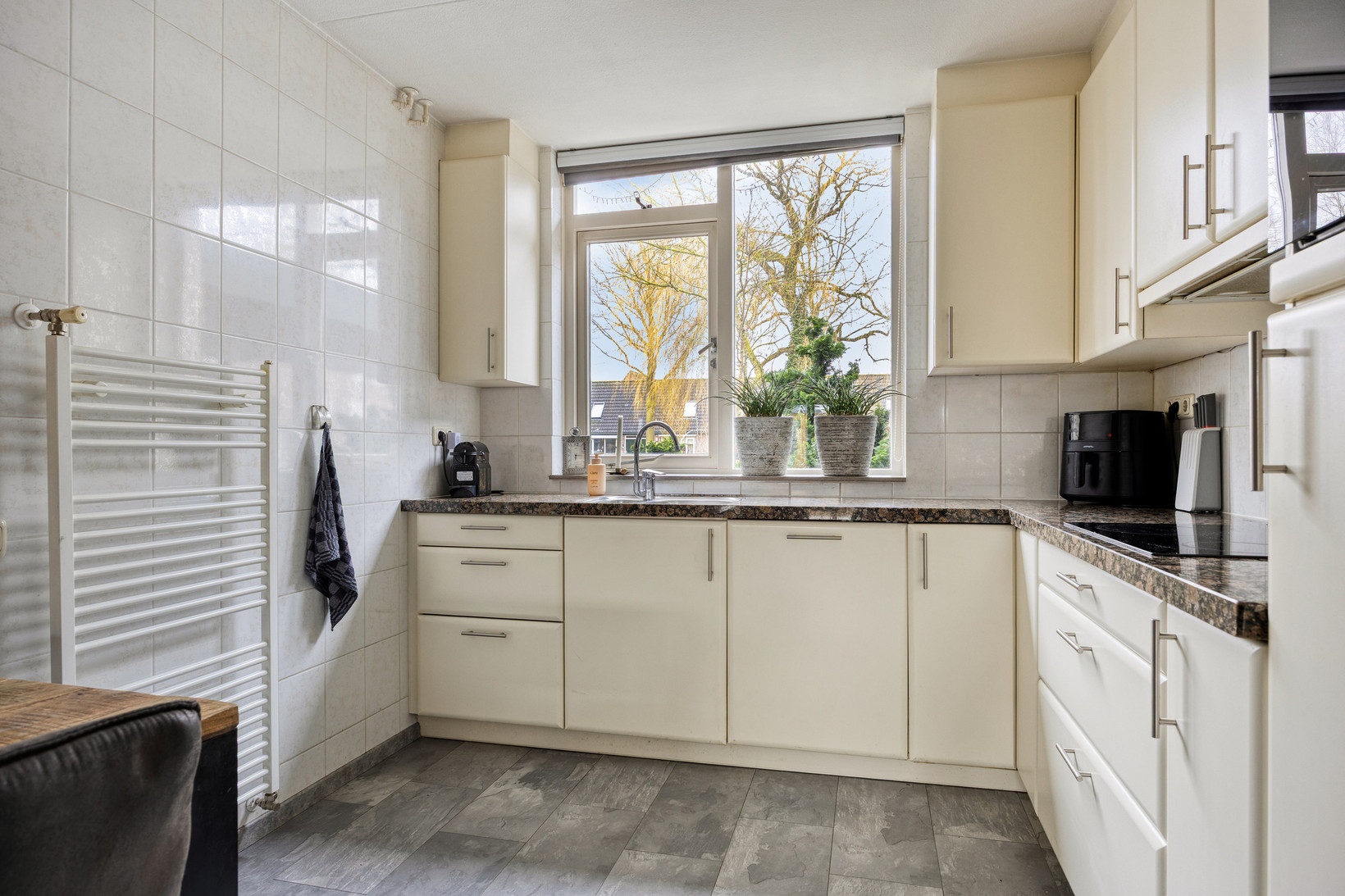 Hoekwoning te koop: Hindelaan 25, Lunteren