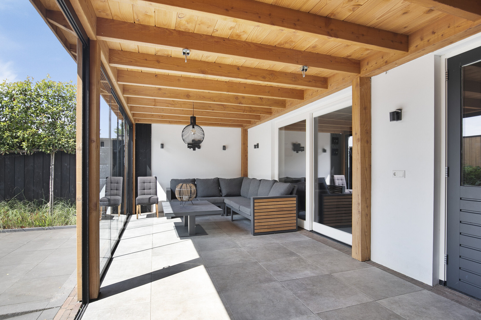 Hoekwoning te koop: Hindelaan 25, Lunteren