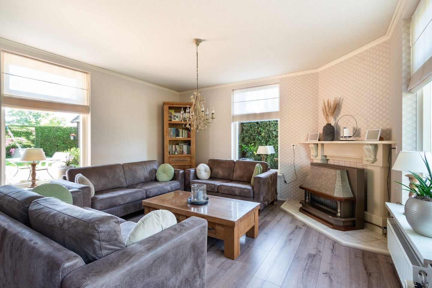 Vrijstaande woning te koop: Hortensiastraat 20, Ederveen