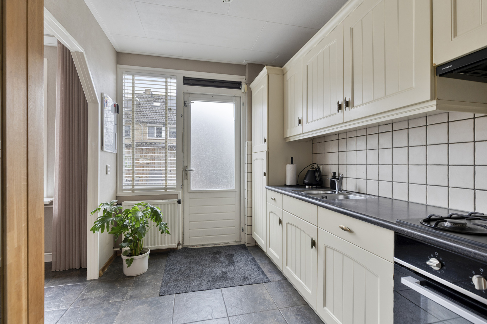 Hoekwoning te koop: Jasmijnstraat 20, Ederveen