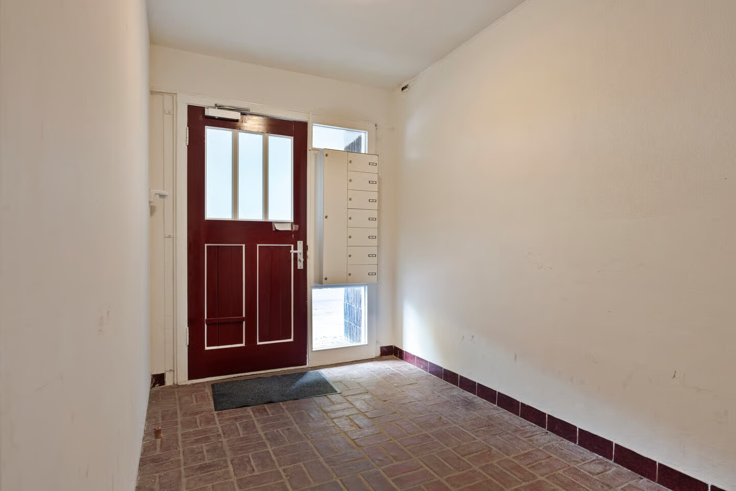 Studio te koop: Eusebiusbinnensingel 7-4L, Arnhem
