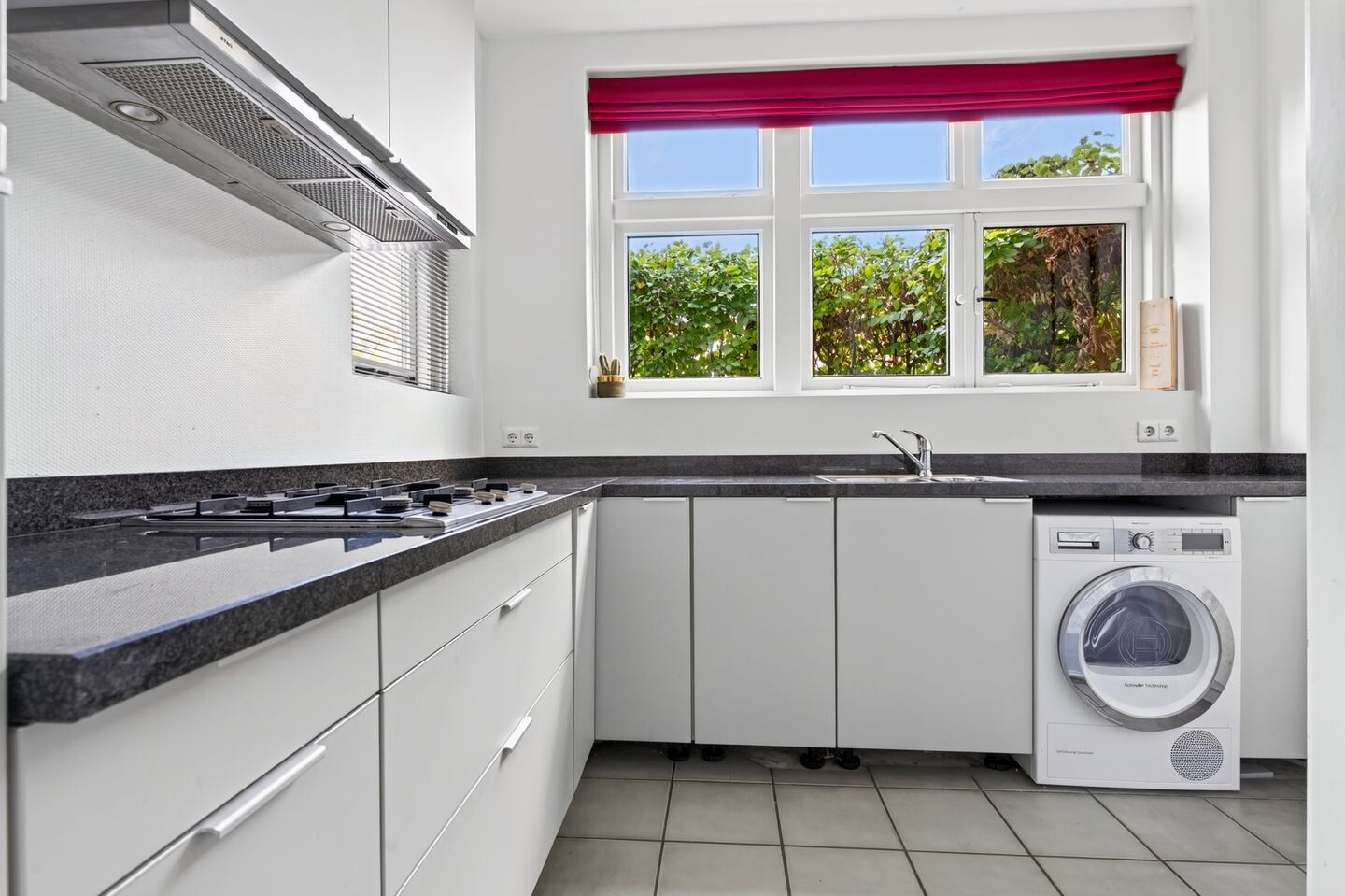 Tussenwoning te koop: Gabriëlstraat 23, Arnhem