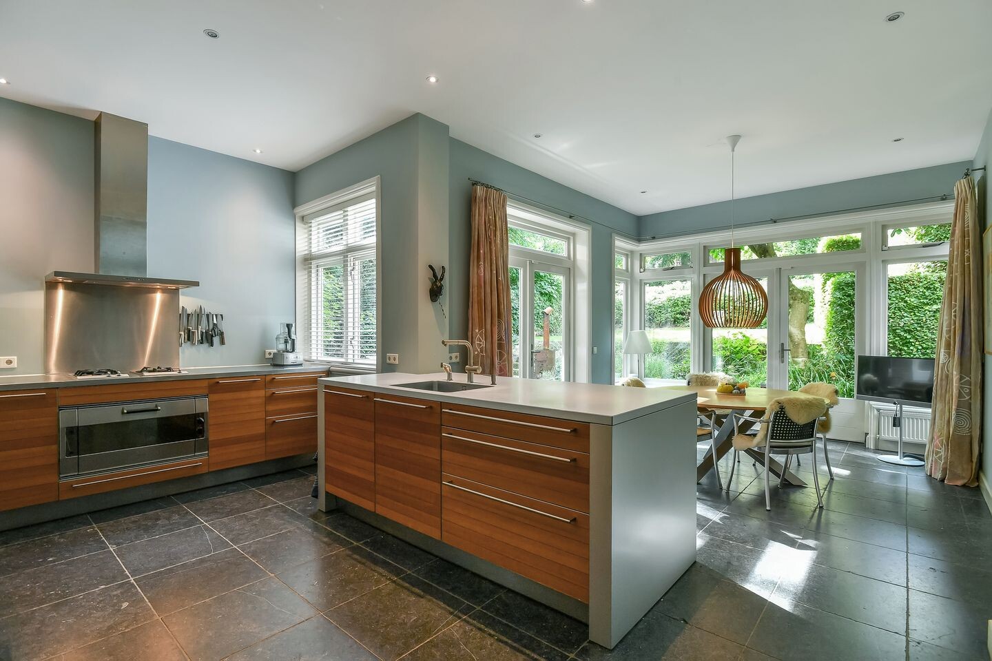 Vrijstaande woning te koop: Zijpendaalseweg 131, Arnhem