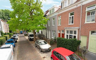 Van Hasselt. 6-3