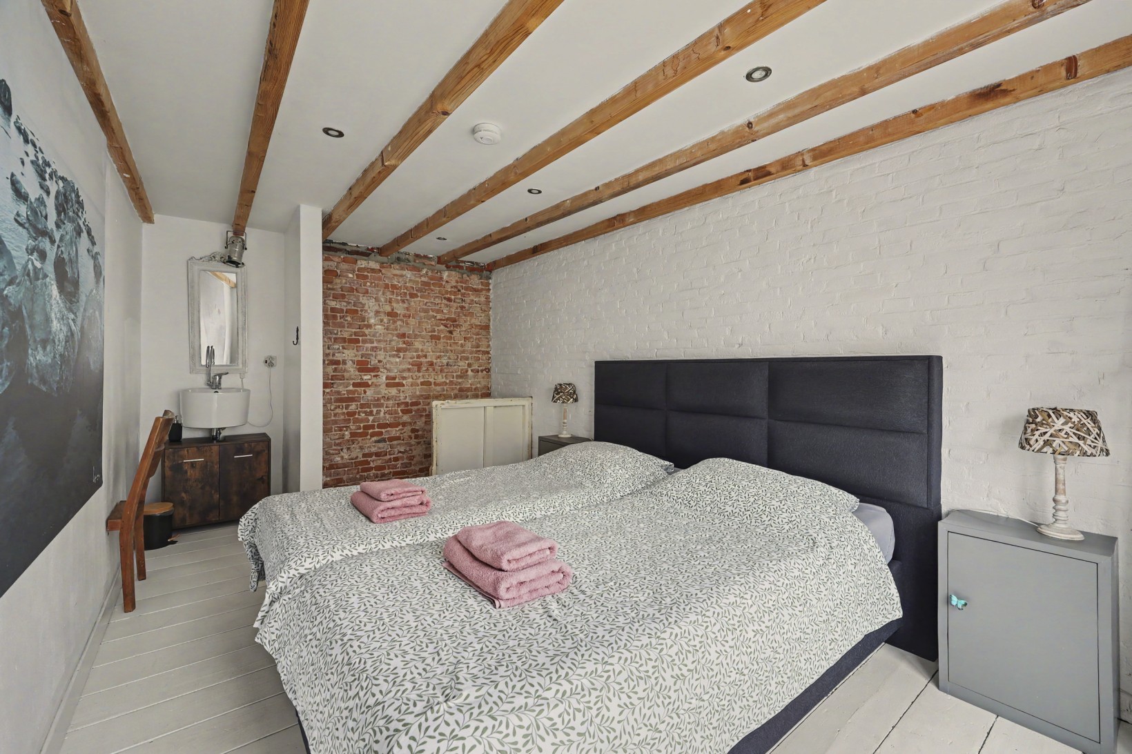 Tussenwoning te koop: Nijhoffstraat 3, Arnhem