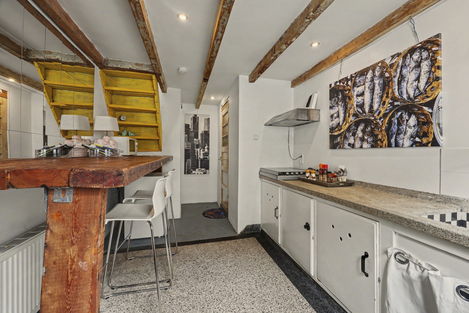 Tussenwoning te koop: Nijhoffstraat 3, Arnhem