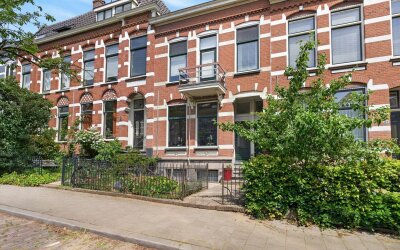 Staringstraat 38