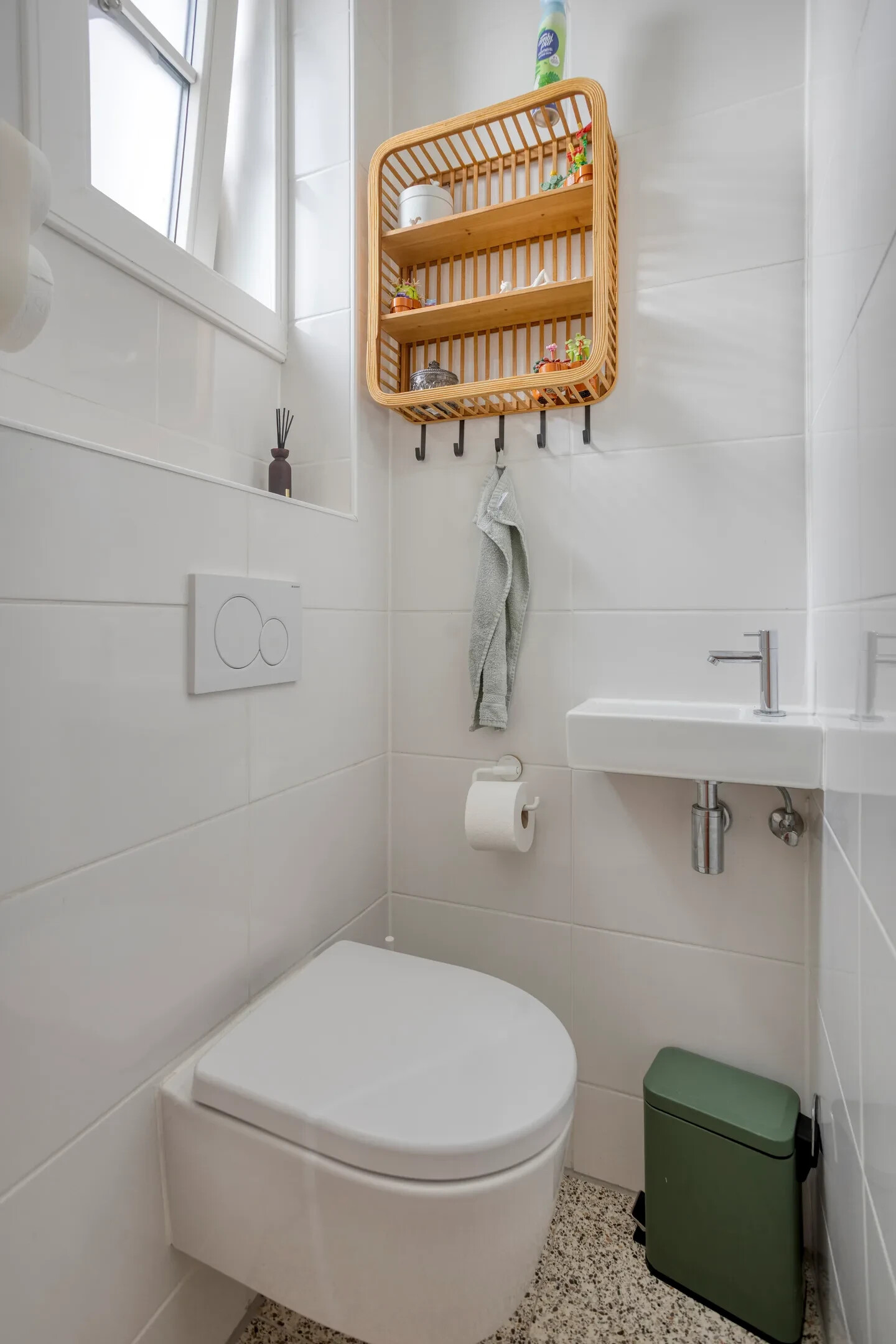 Tussenwoning te koop: Hemonylaan 15, Arnhem