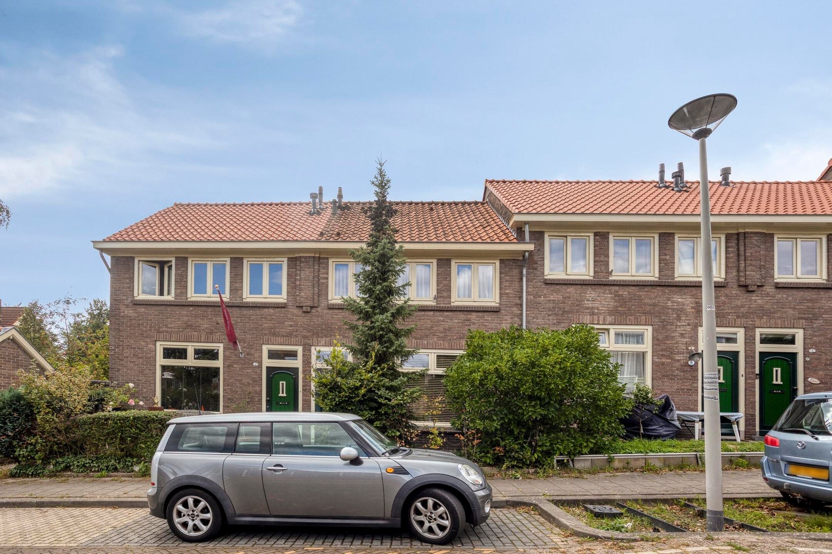Tussenwoning te koop: Reestraat 3, Arnhem