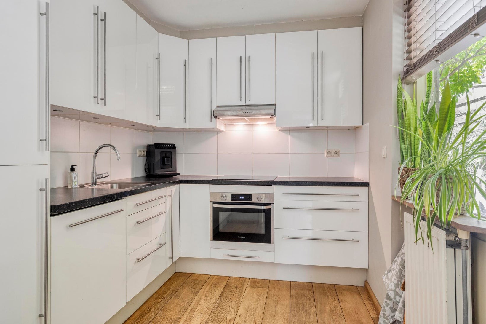 Tussenwoning te koop: Reestraat 3, Arnhem