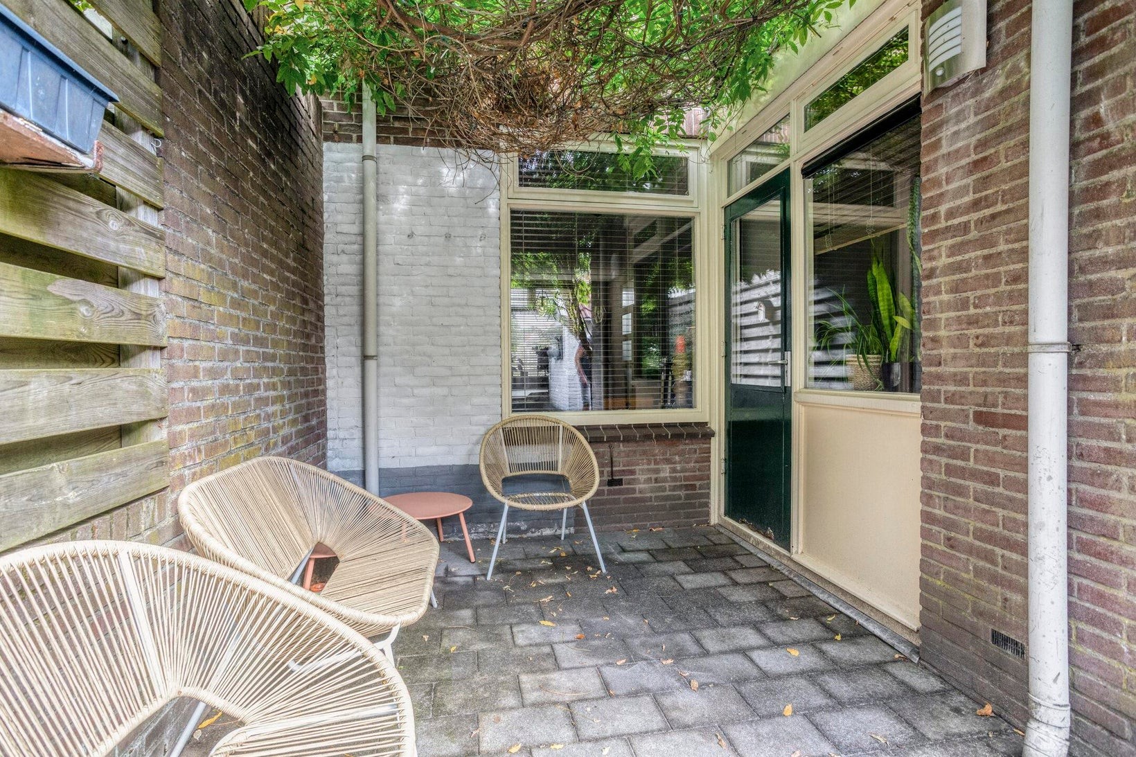 Tussenwoning te koop: Reestraat 3, Arnhem