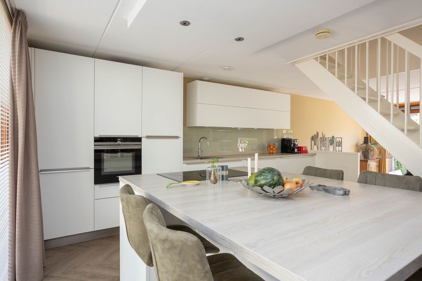 Tussenwoning te koop: Jezuïetenstraat 14, Arnhem