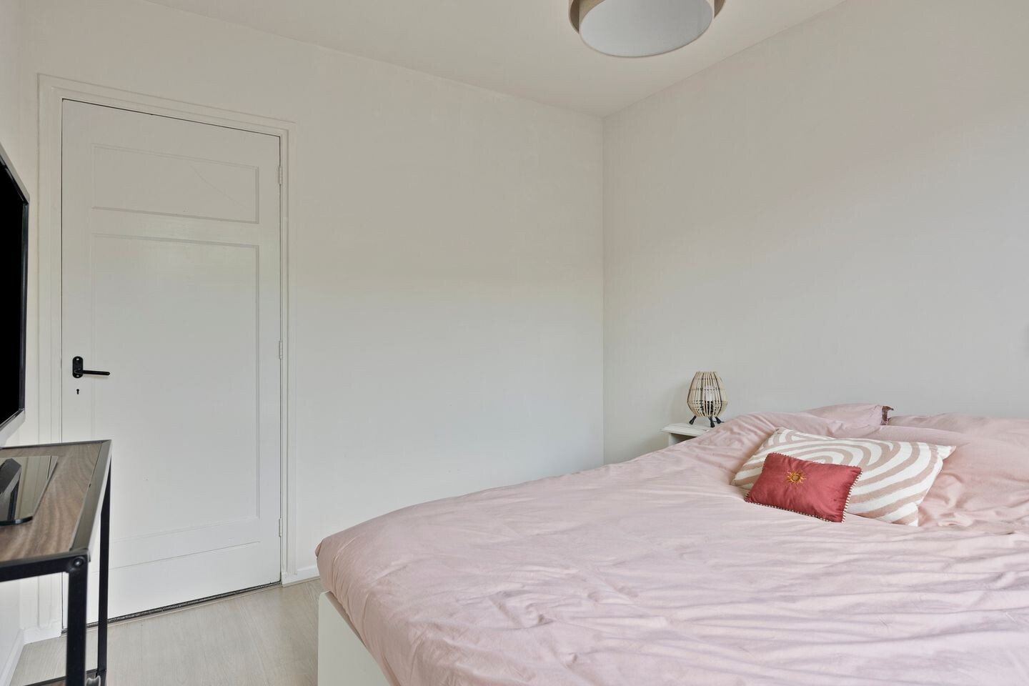 Appartement te koop: Dr. J.C. Hartogslaan 39-1, Arnhem
