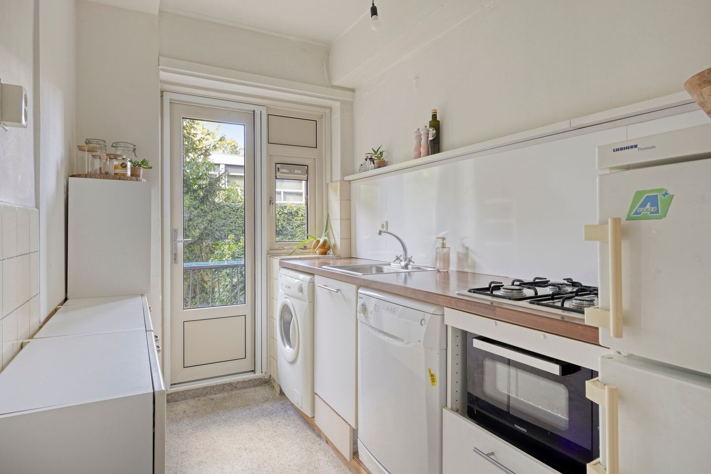 Appartement te koop: Dr. J.C. Hartogslaan 39-1, Arnhem