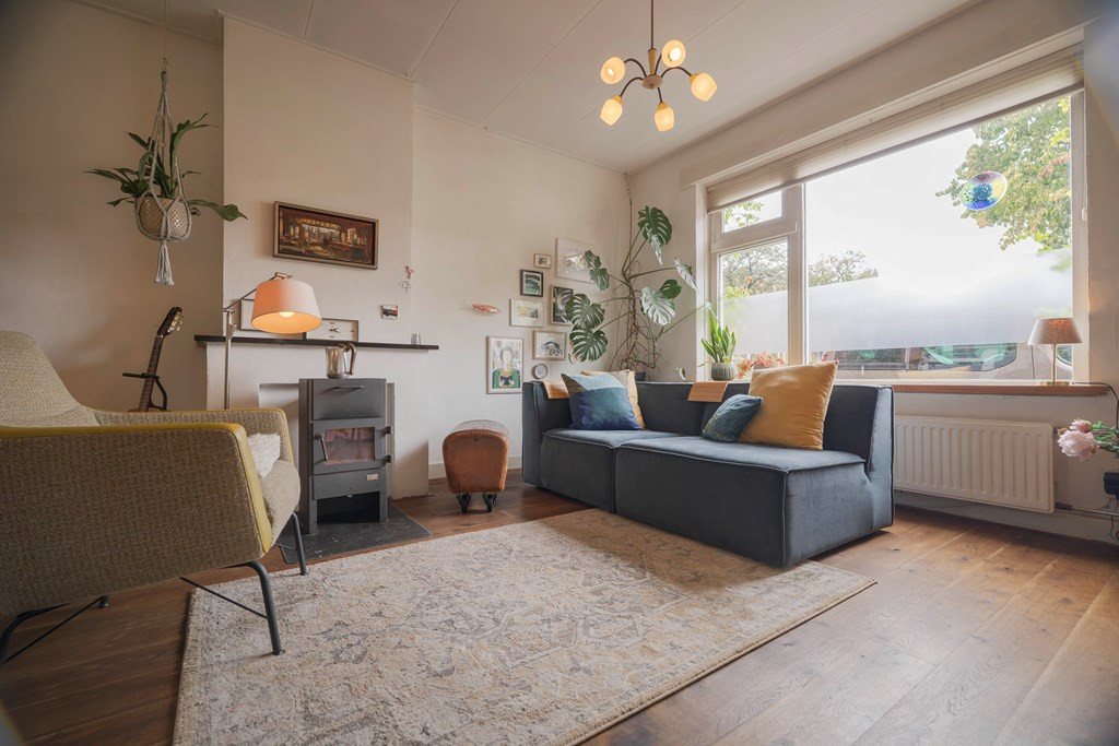 Tussenwoning te koop: Maria van Gelrestraat 19, Arnhem