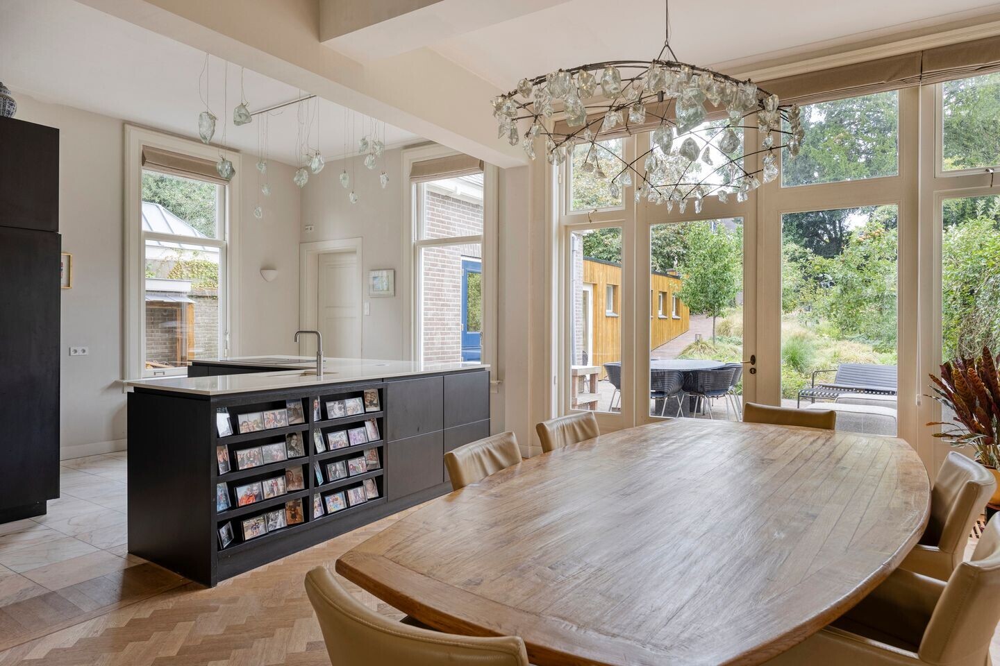 Tussenwoning te koop: Velperweg 85, Arnhem