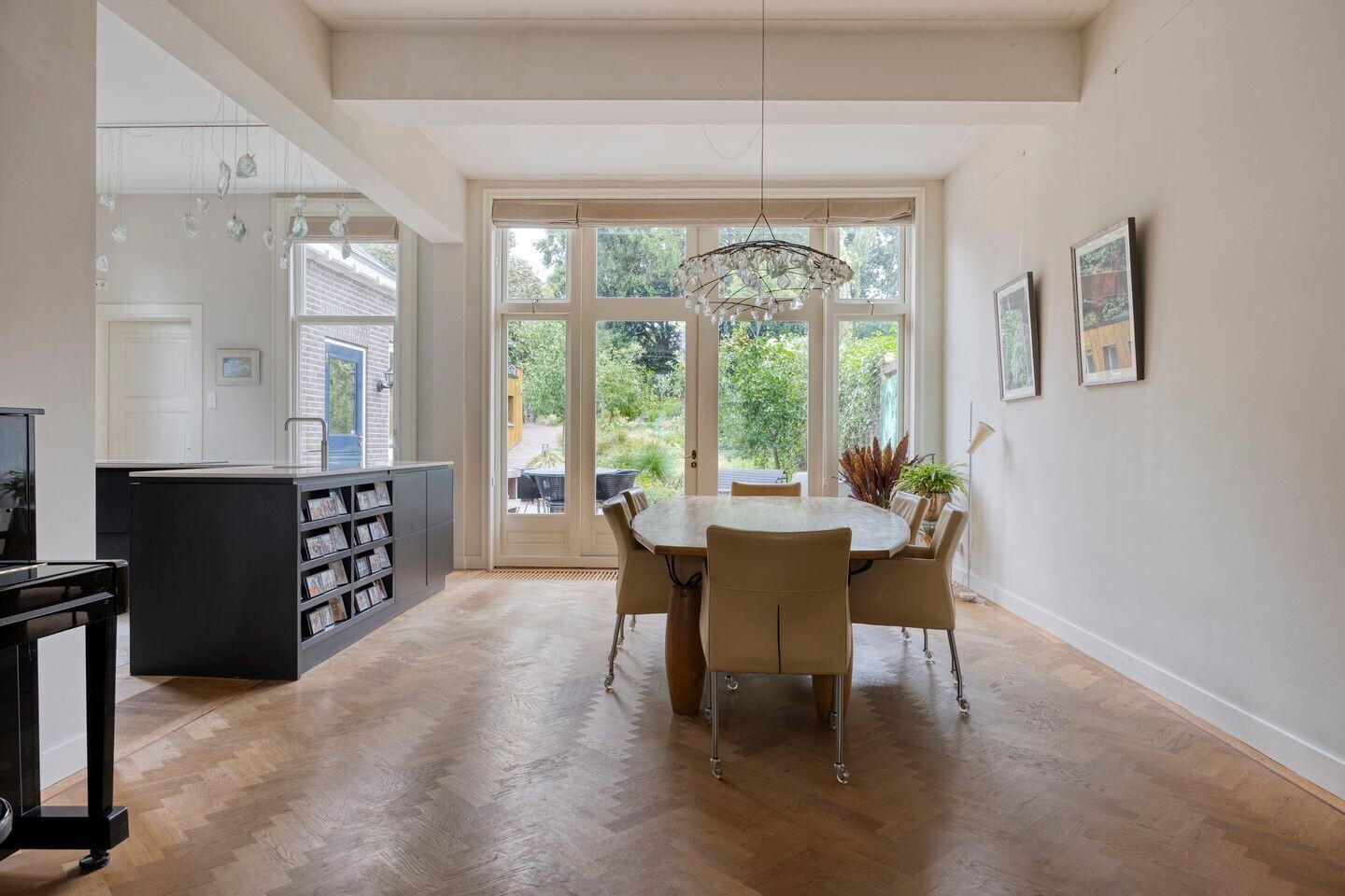 Tussenwoning te koop: Velperweg 85, Arnhem