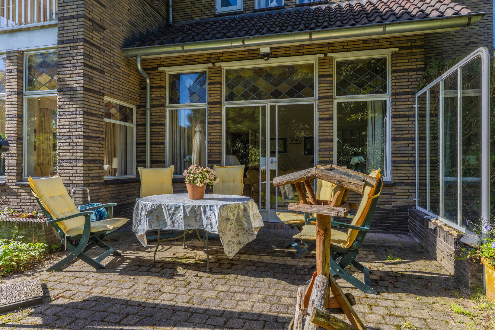 Twee-onder-één-kap te koop: Velperweg 135A, Arnhem