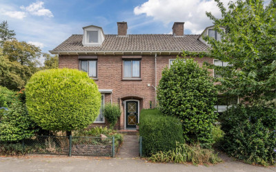Van Huevens. 1