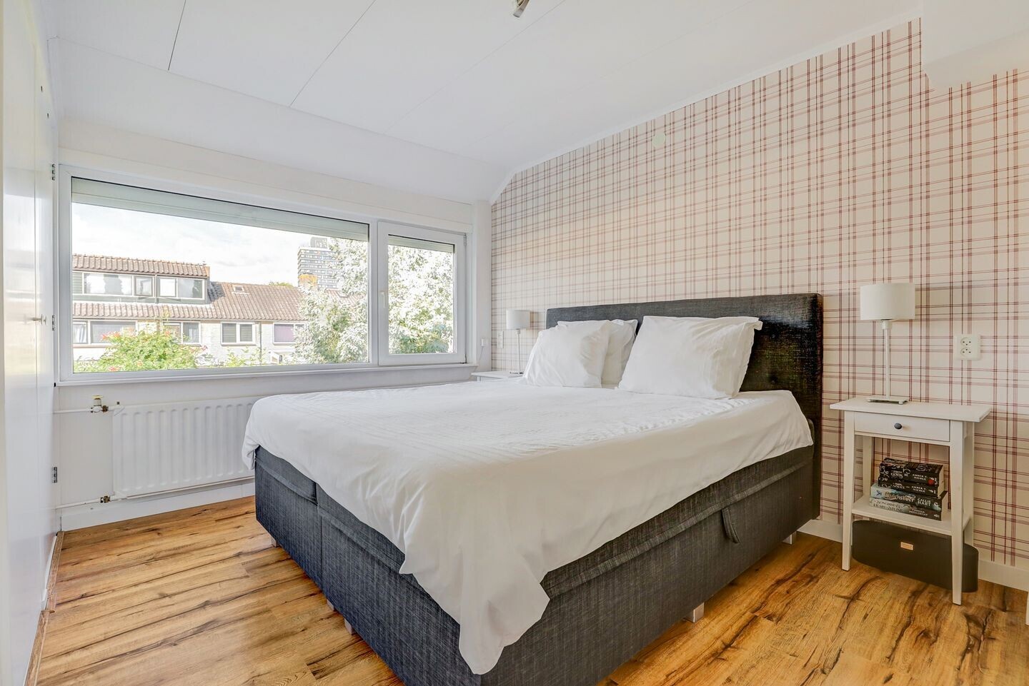 Tussenwoning te koop: Hunenborgstraat 16, Arnhem