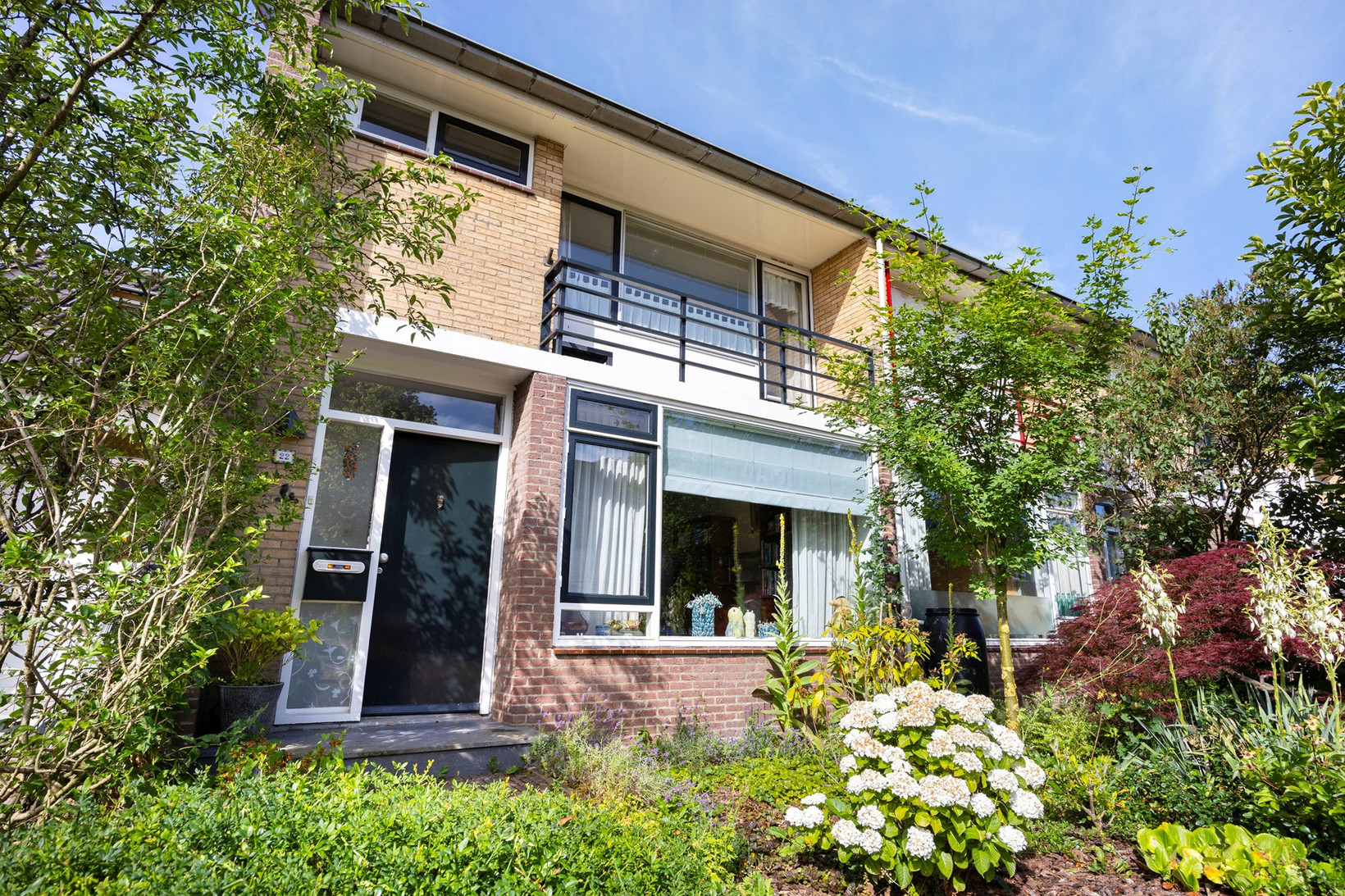 Tussenwoning te koop: Magerhorststraat 22, Arnhem