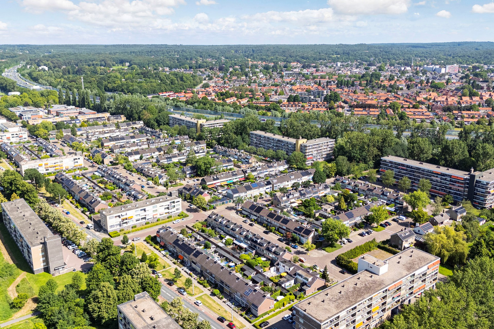Tussenwoning te koop: Magerhorststraat 22, Arnhem