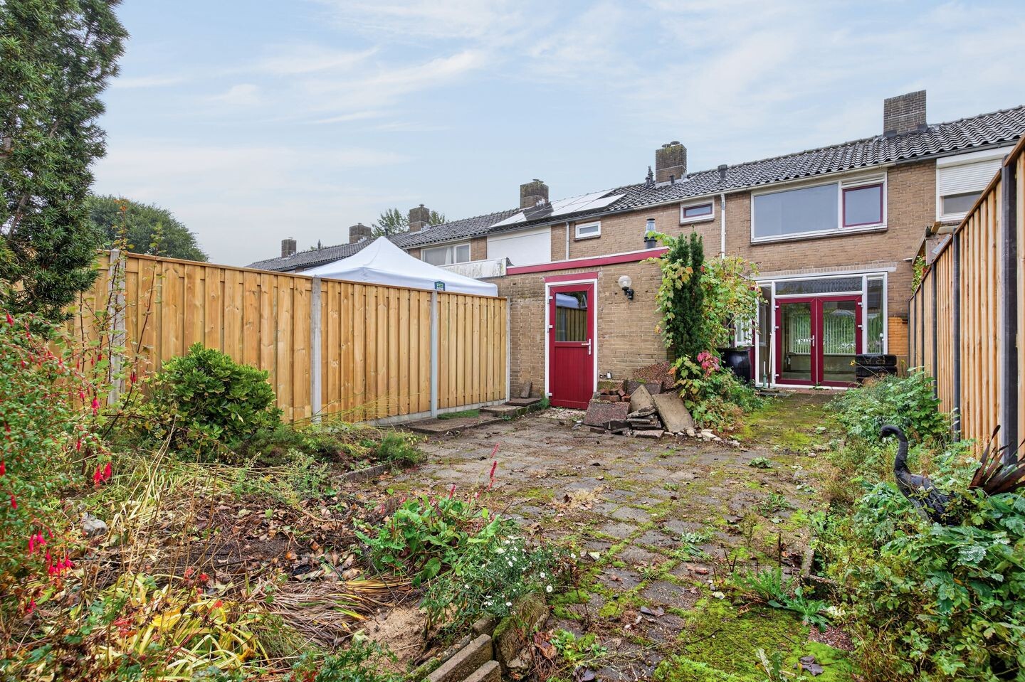 Tussenwoning te koop: Middachtensingel 25, Arnhem