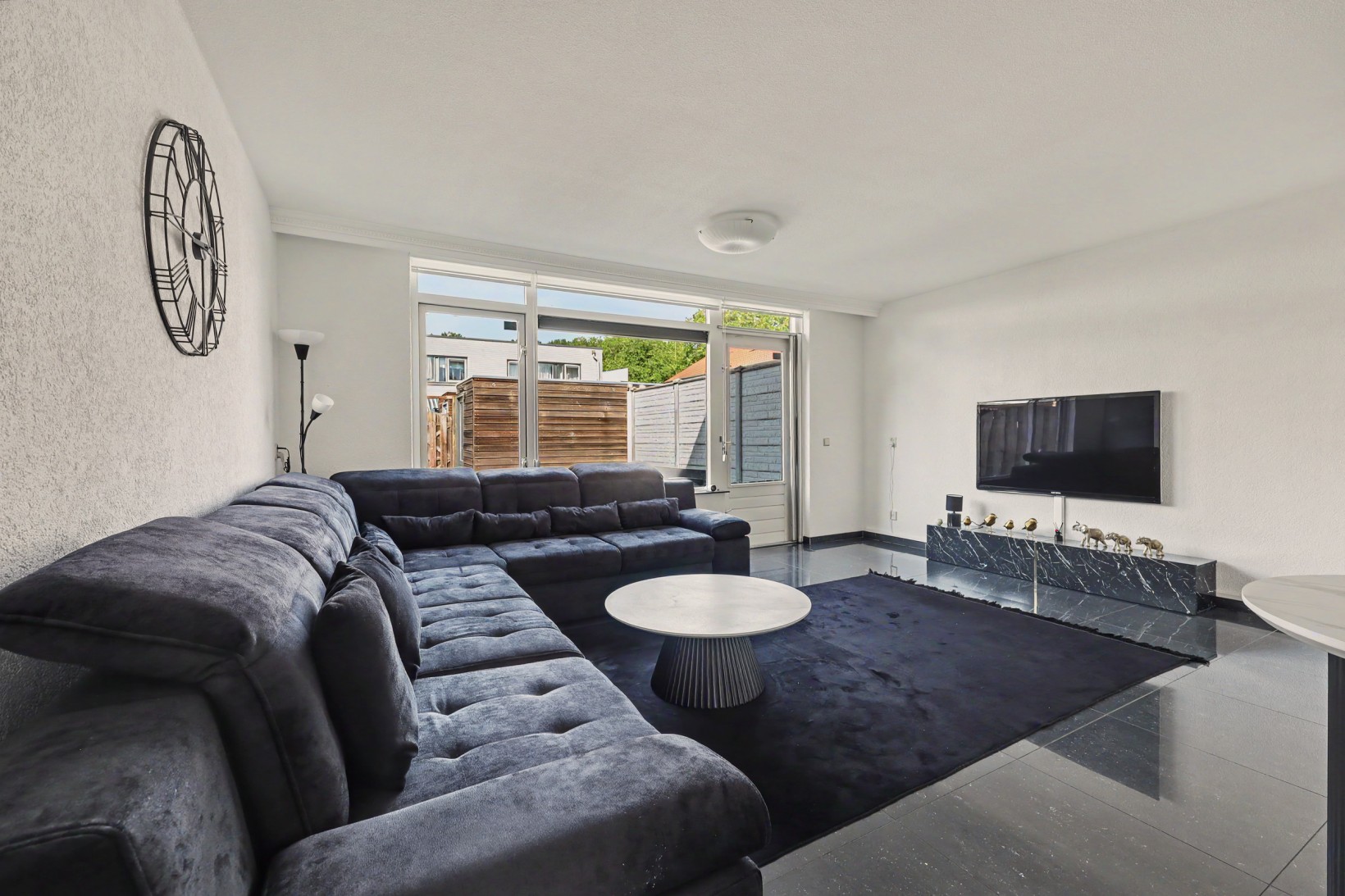 Tussenwoning te koop: Zaanstraat 10, Arnhem