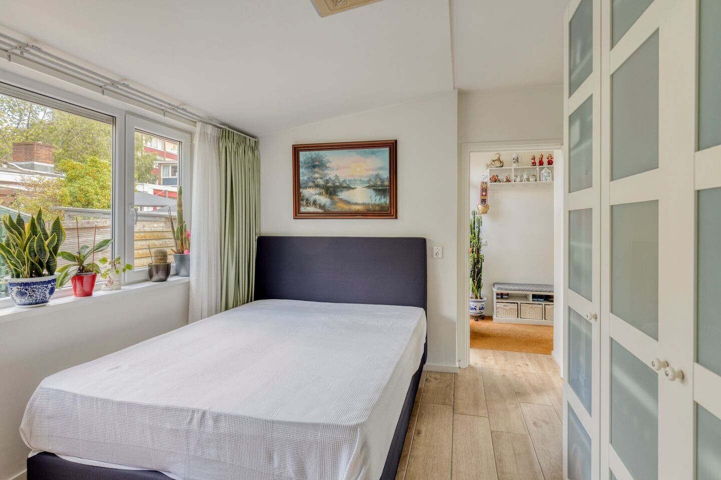 Tussenwoning te koop: De Houtmanstraat 9, Arnhem