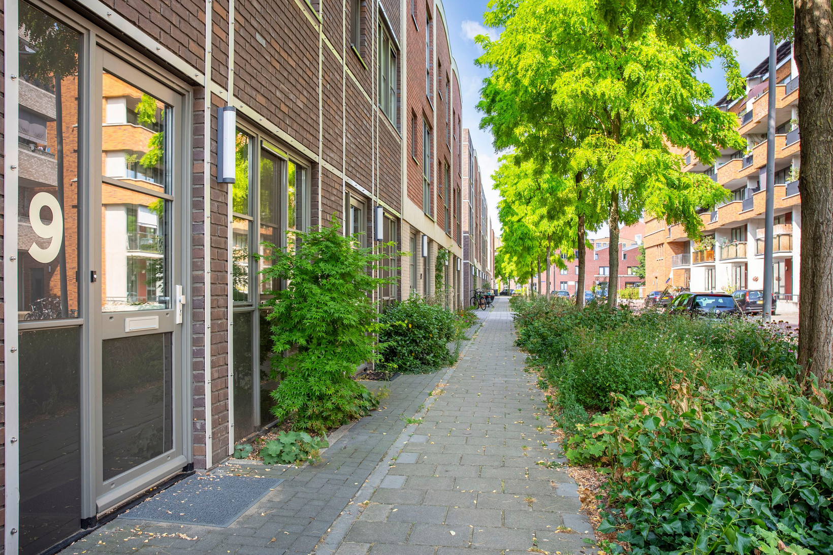 Tussenwoning te koop: Thomas J. Witteroosstraat 9, Arnhem