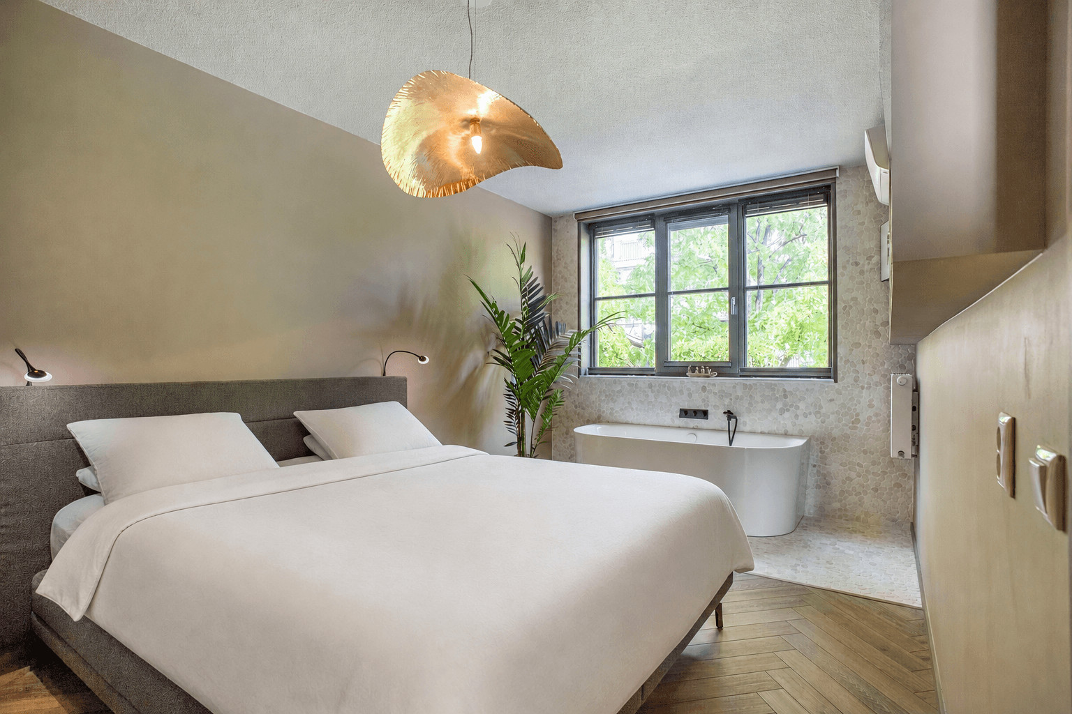 Tussenwoning te koop: Thomas J. Witteroosstraat 9, Arnhem