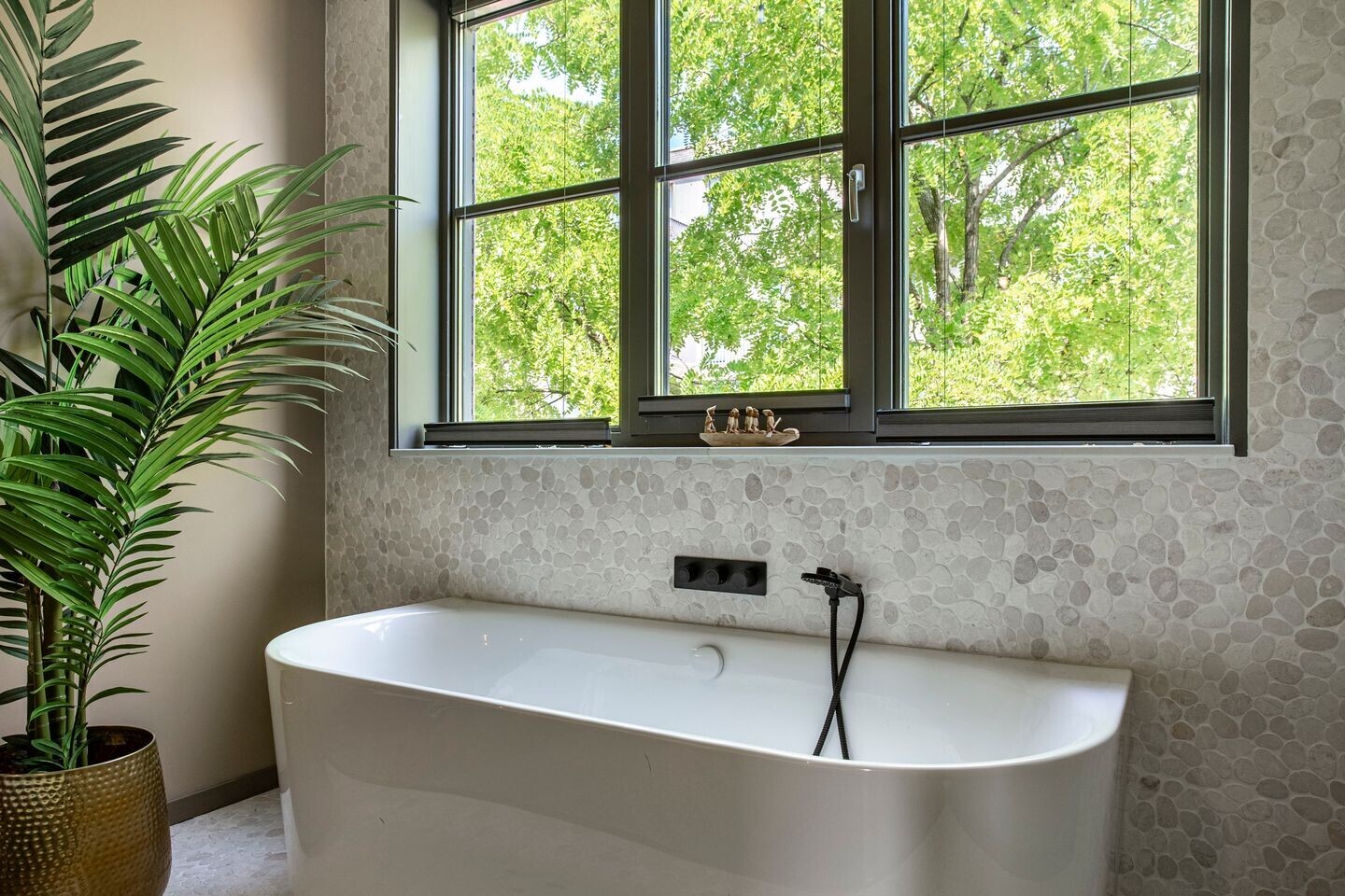 Tussenwoning te koop: Thomas J. Witteroosstraat 9, Arnhem