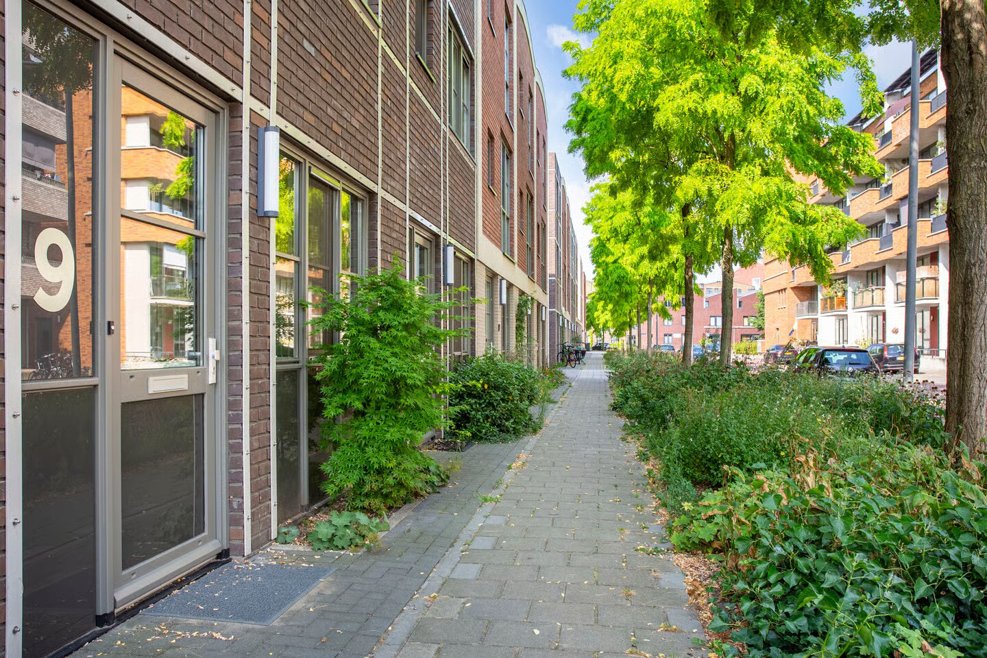 Tussenwoning te koop: Thomas J. Witteroosstraat 9, Arnhem