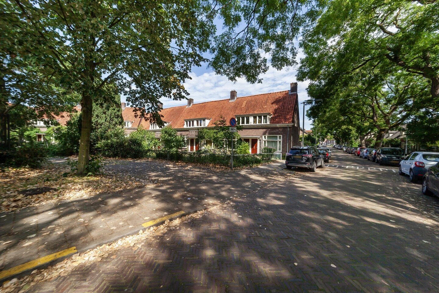 Tussenwoning te koop: Broekstraat 155, Arnhem