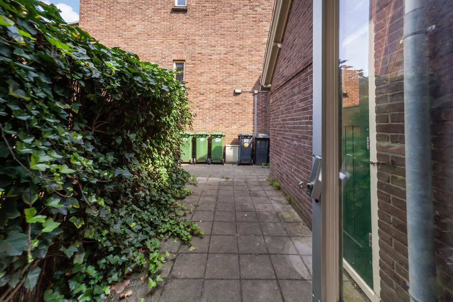 Tussenwoning te koop: Broekstraat 155, Arnhem