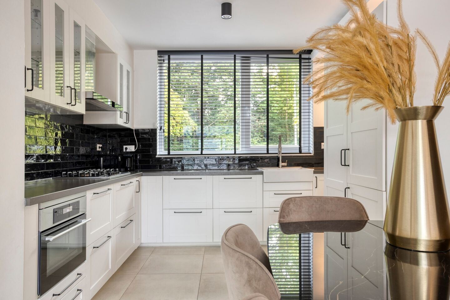 Tussenwoning te koop: Broekstraat 219, Arnhem