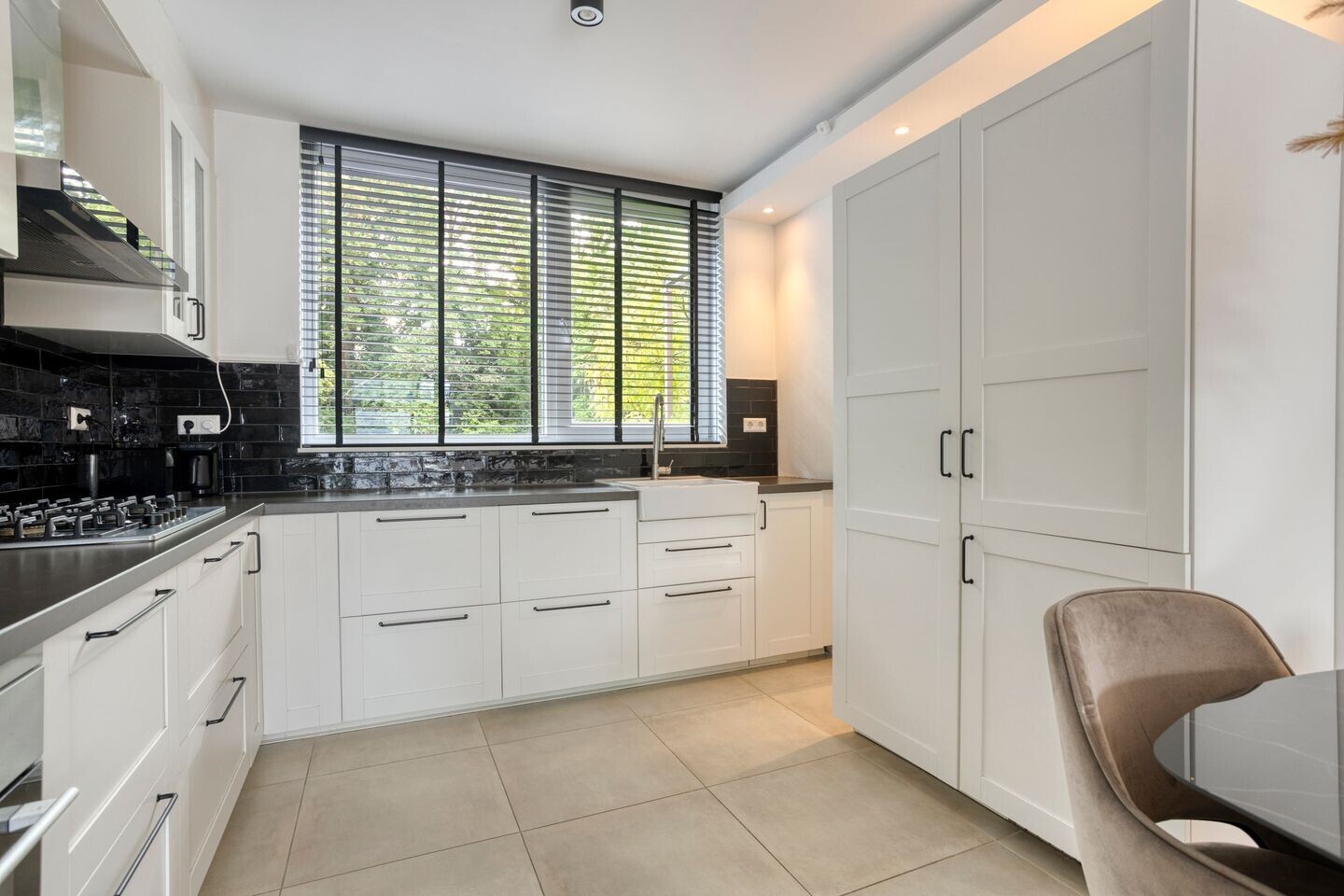 Tussenwoning te koop: Broekstraat 219, Arnhem