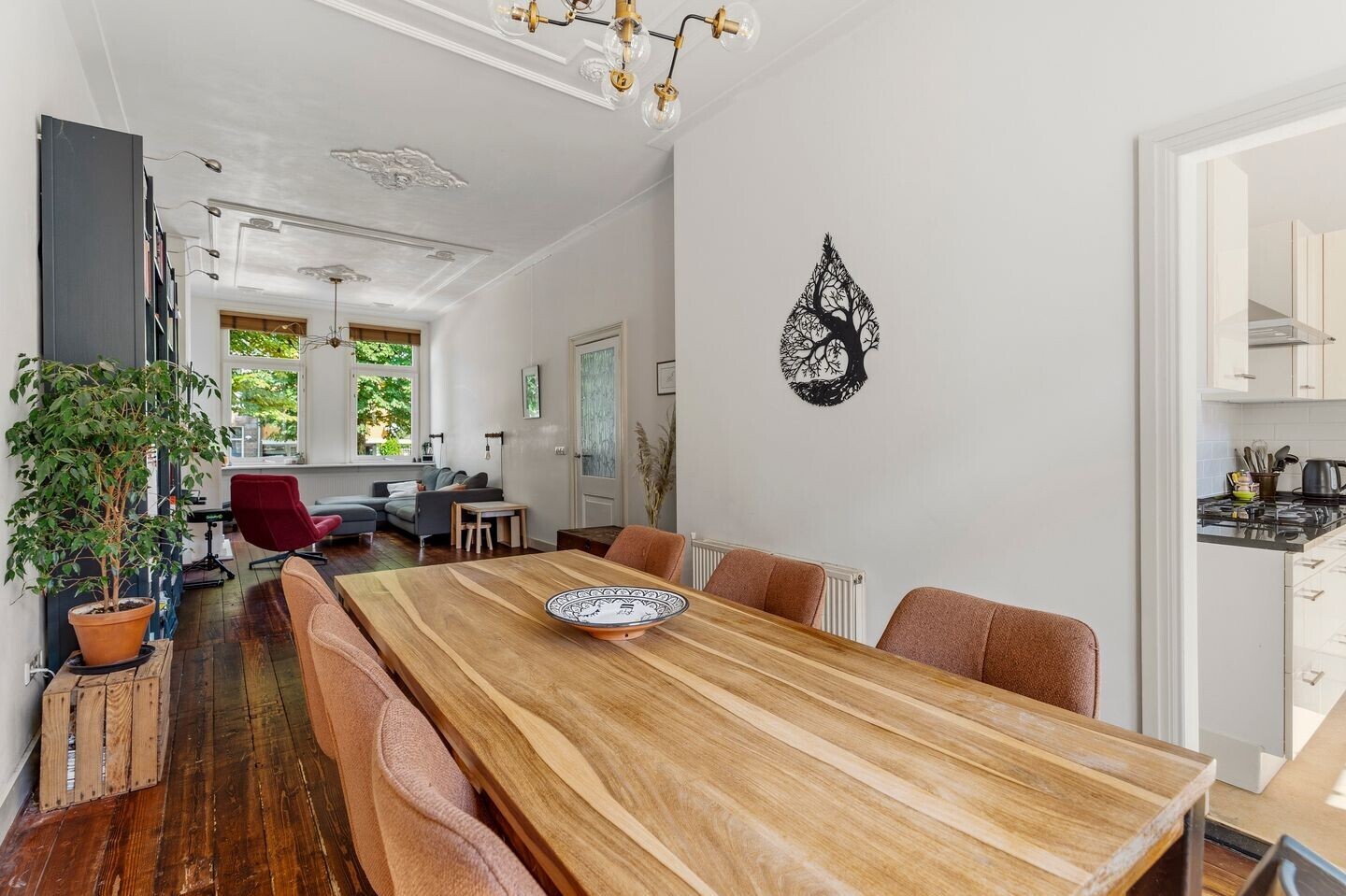 Appartement te koop: Van Oldenbarneveldtstraat 18, Arnhem