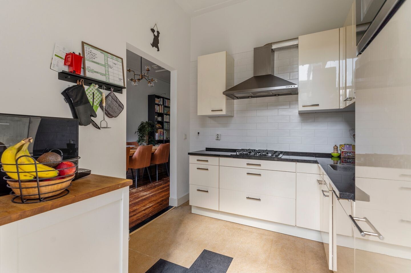 Appartement te koop: Van Oldenbarneveldtstraat 18, Arnhem