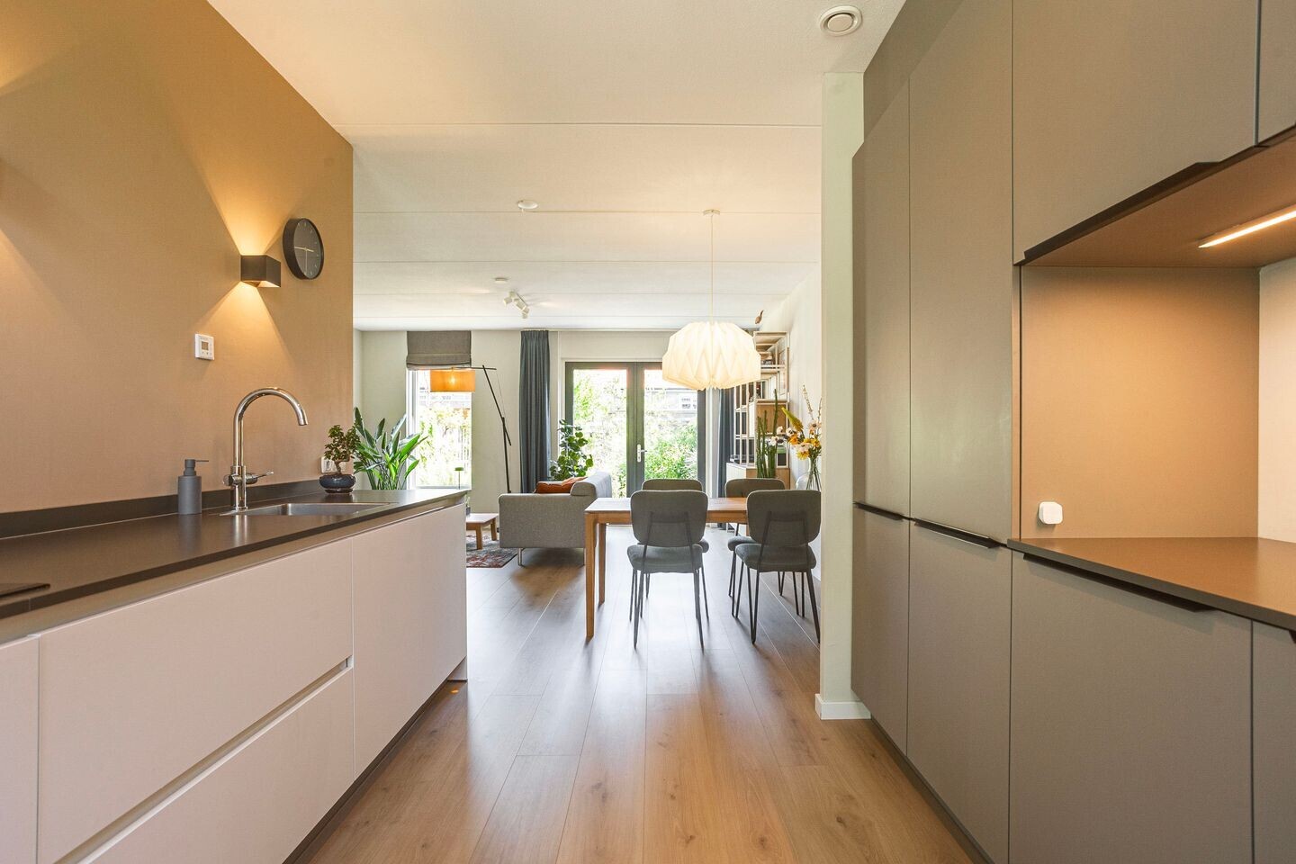 Tussenwoning te koop: Boterbloemstraat 15, Arnhem