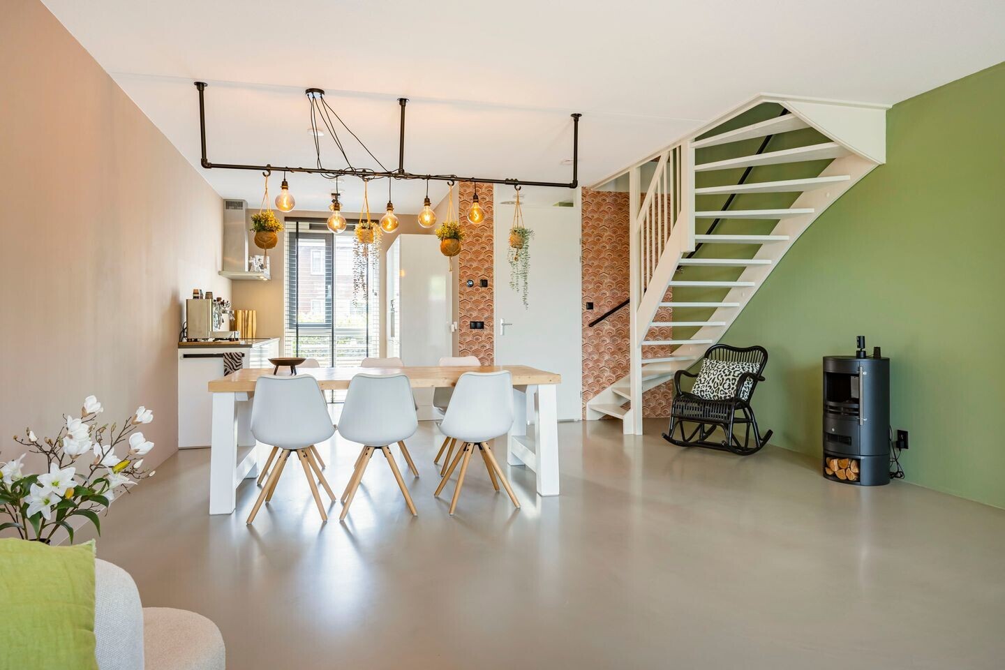 Tussenwoning te koop: Eimersland 23, Arnhem