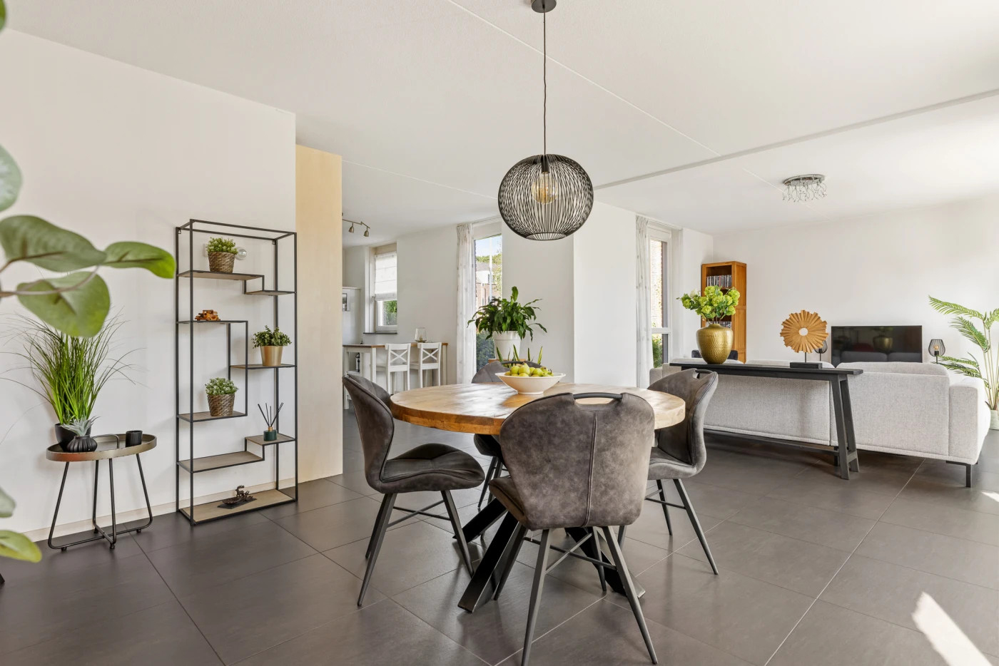 Twee-onder-één-kap te koop: Stadswaardenlaan 28, Arnhem
