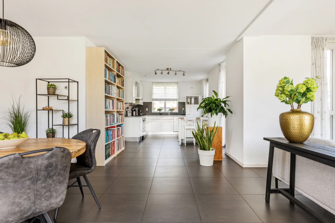 Twee-onder-één-kap te koop: Stadswaardenlaan 28, Arnhem