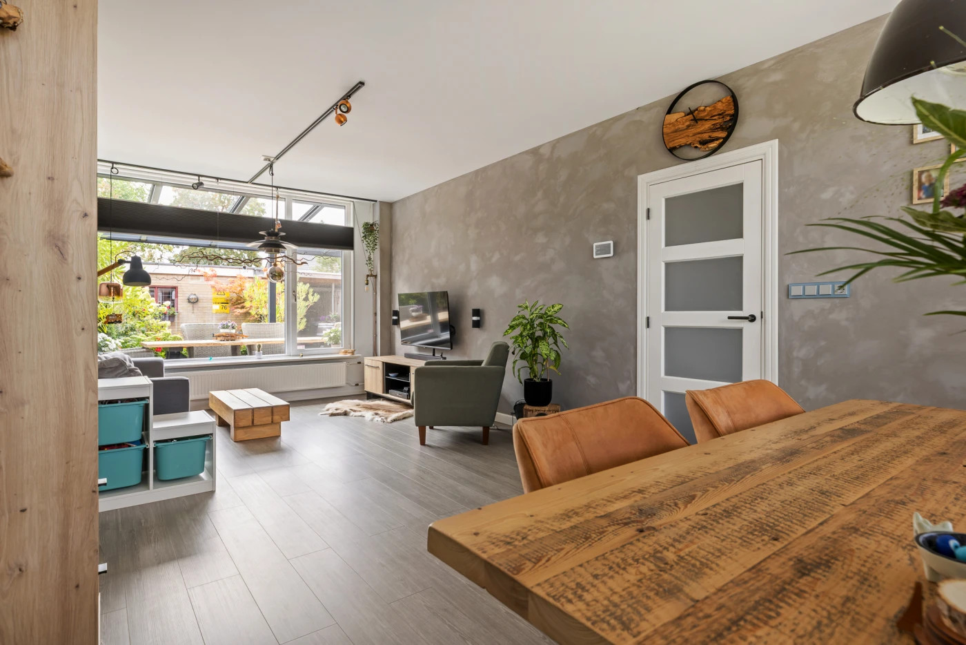 Tussenwoning te koop: Raaihof 38, Arnhem