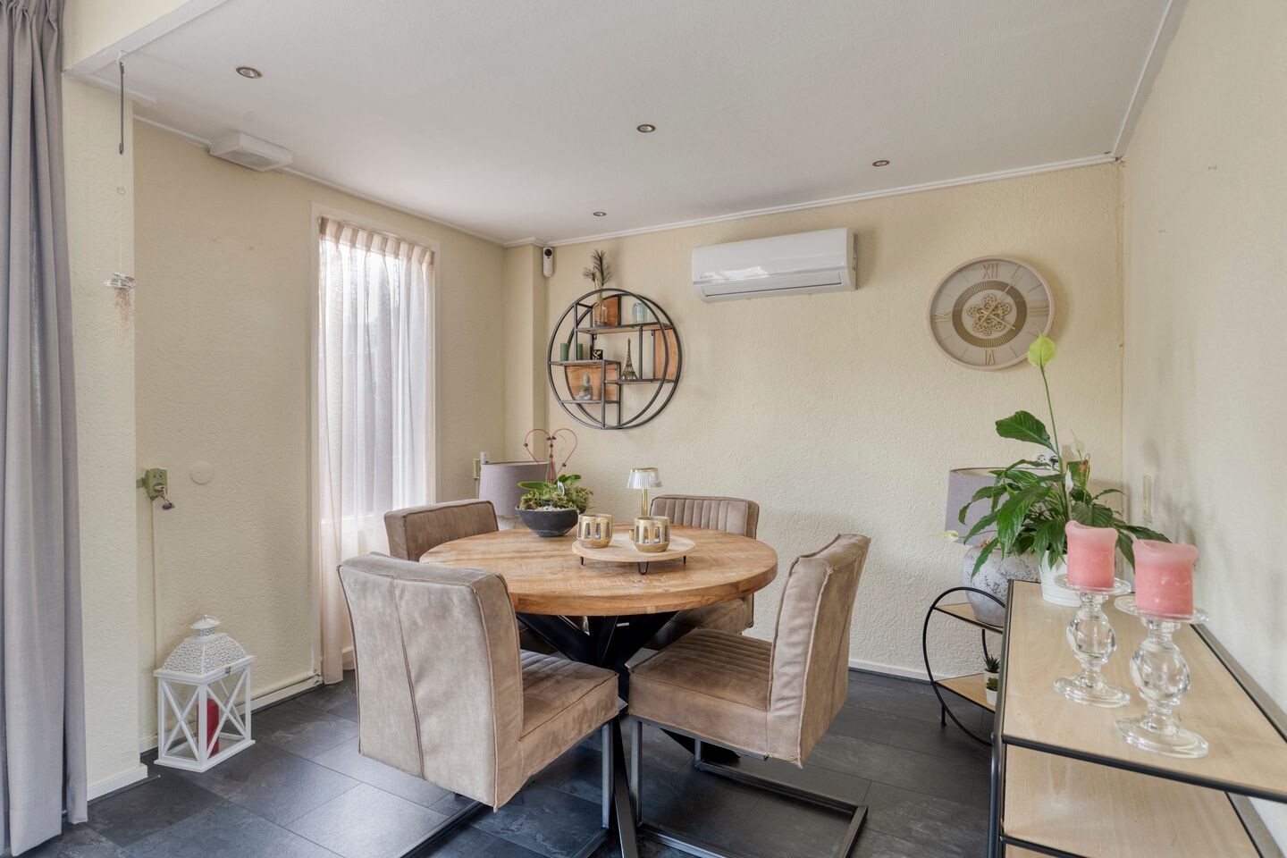 Hoekwoning te koop: Baflostraat 19, Arnhem