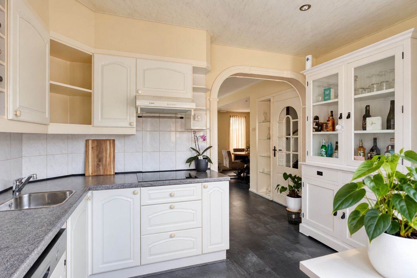 Hoekwoning te koop: Baflostraat 19, Arnhem