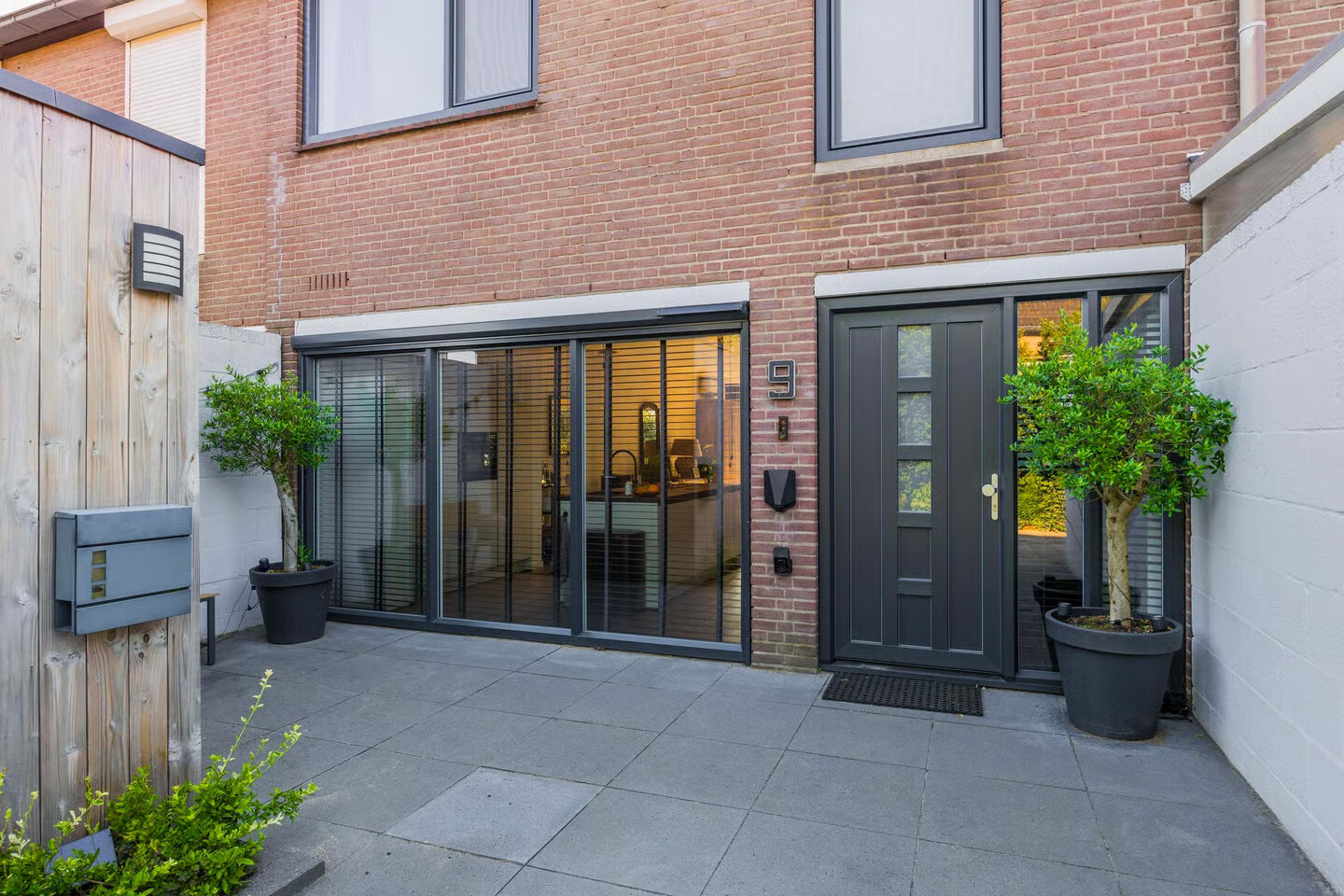 Tussenwoning te koop: Lesterhuispad 9, Arnhem